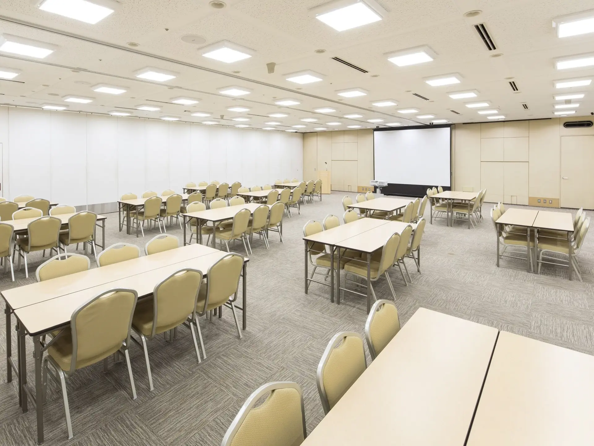 303・304号室:1099