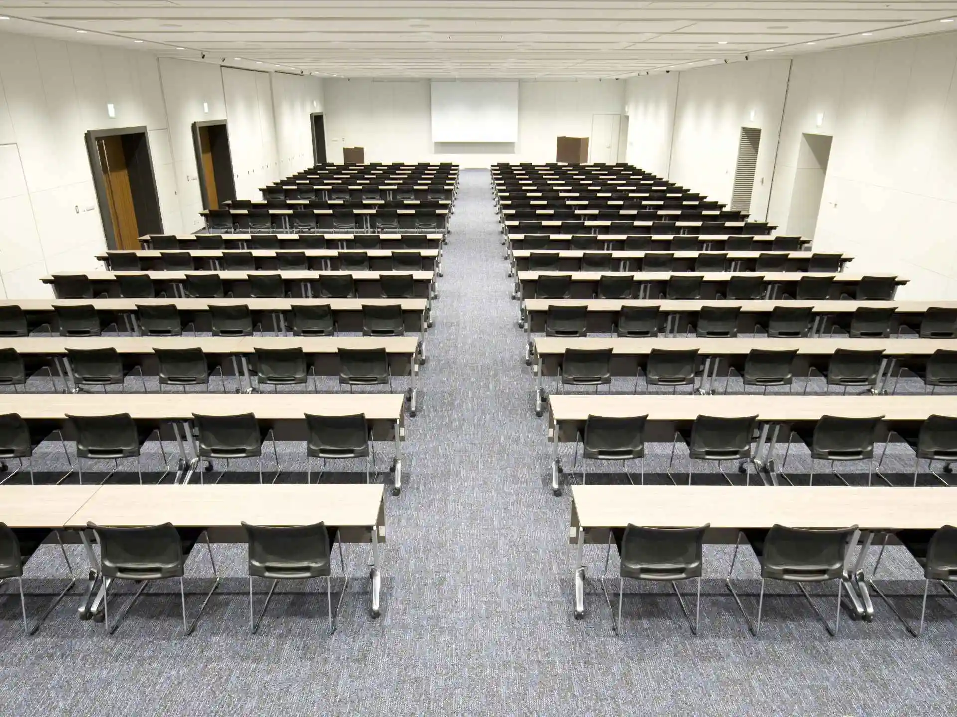 赤坂・虎ノ門のおしゃれな貸し会議室 - 東京ガーデンテラス 紀尾井カンファレンス