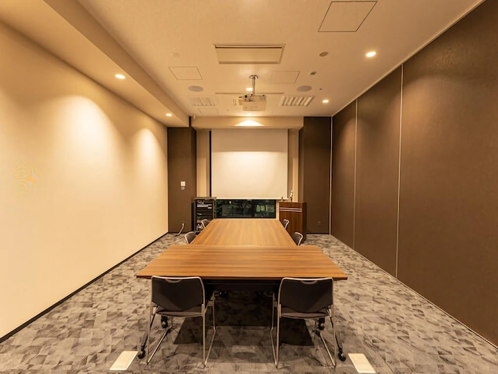 ROOM D1:295