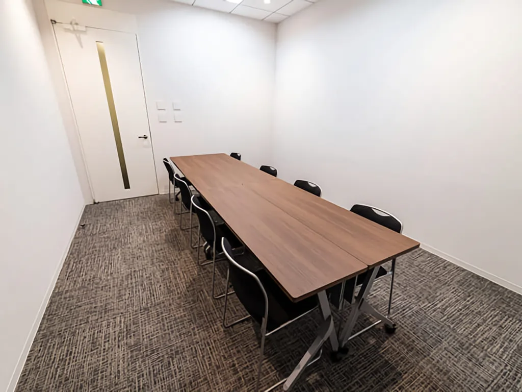 ROOM I:322