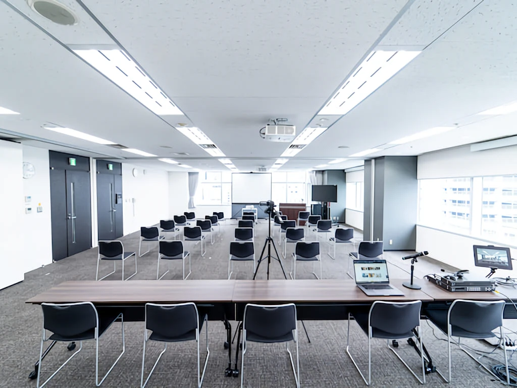 ROOM I+J:373