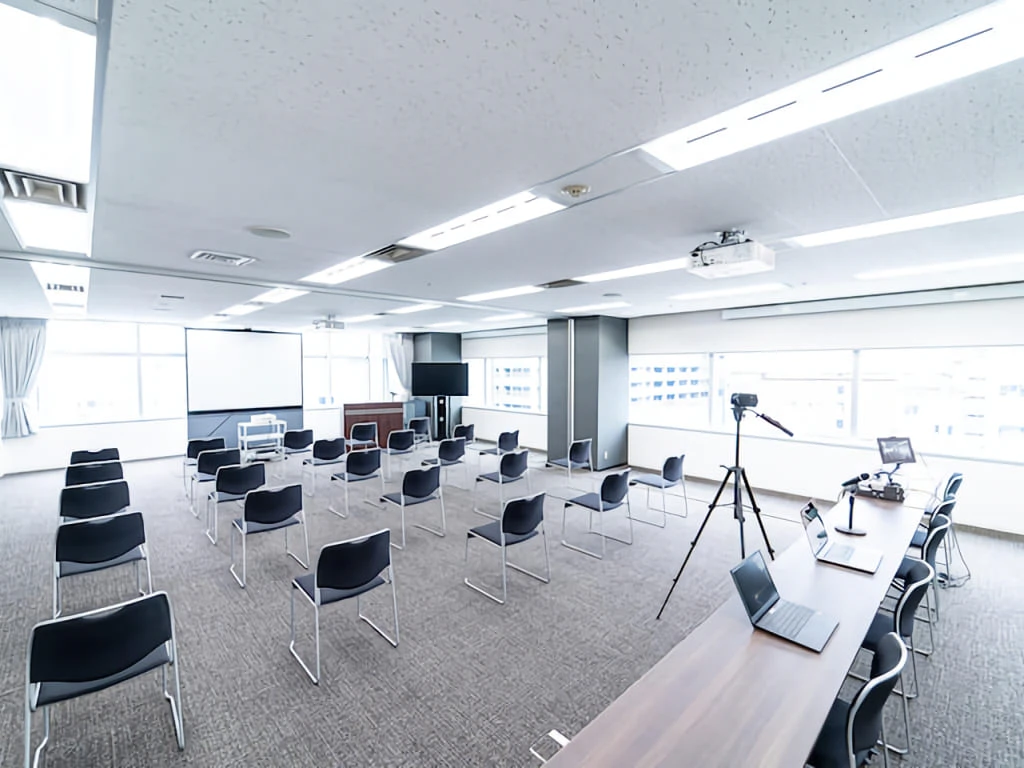 ROOM I+J:373