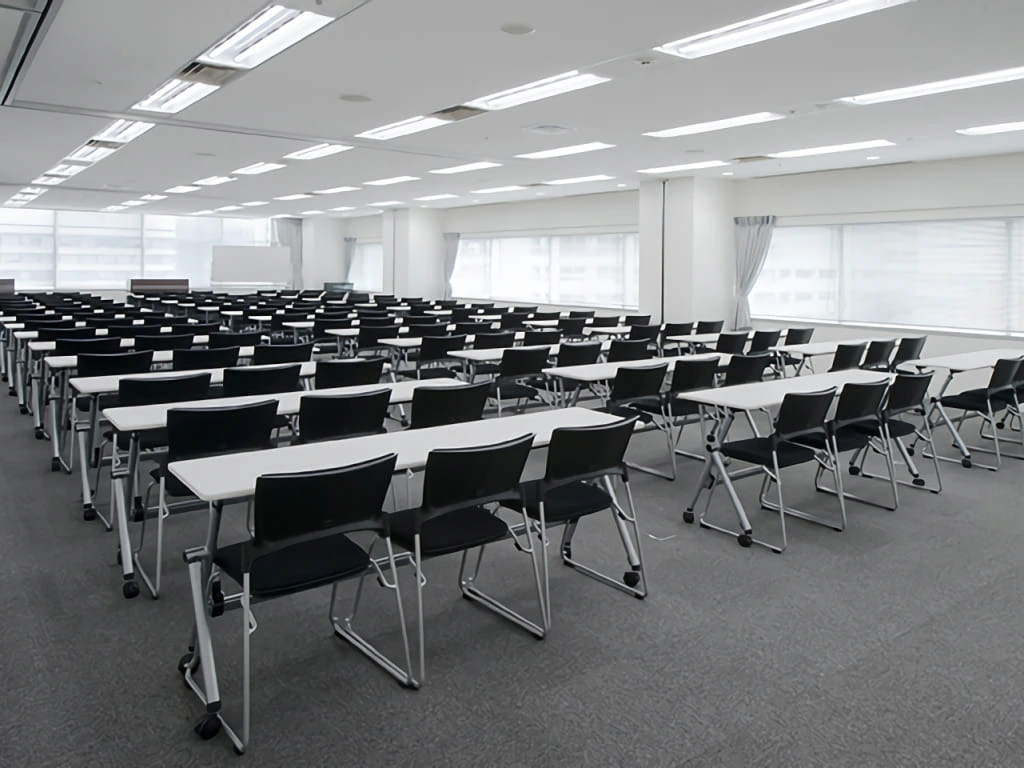 ROOM H+I+J:375