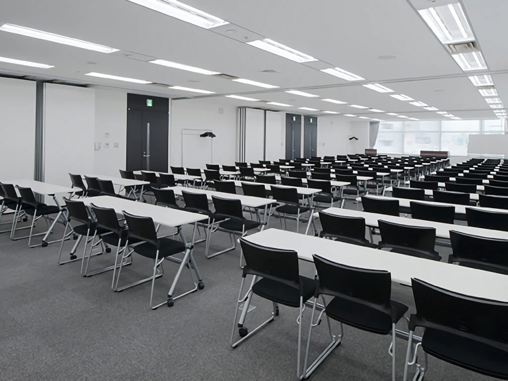 ROOM H+I+J:375