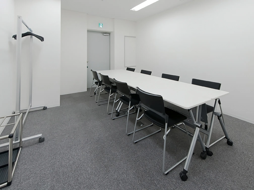 ROOM M:379