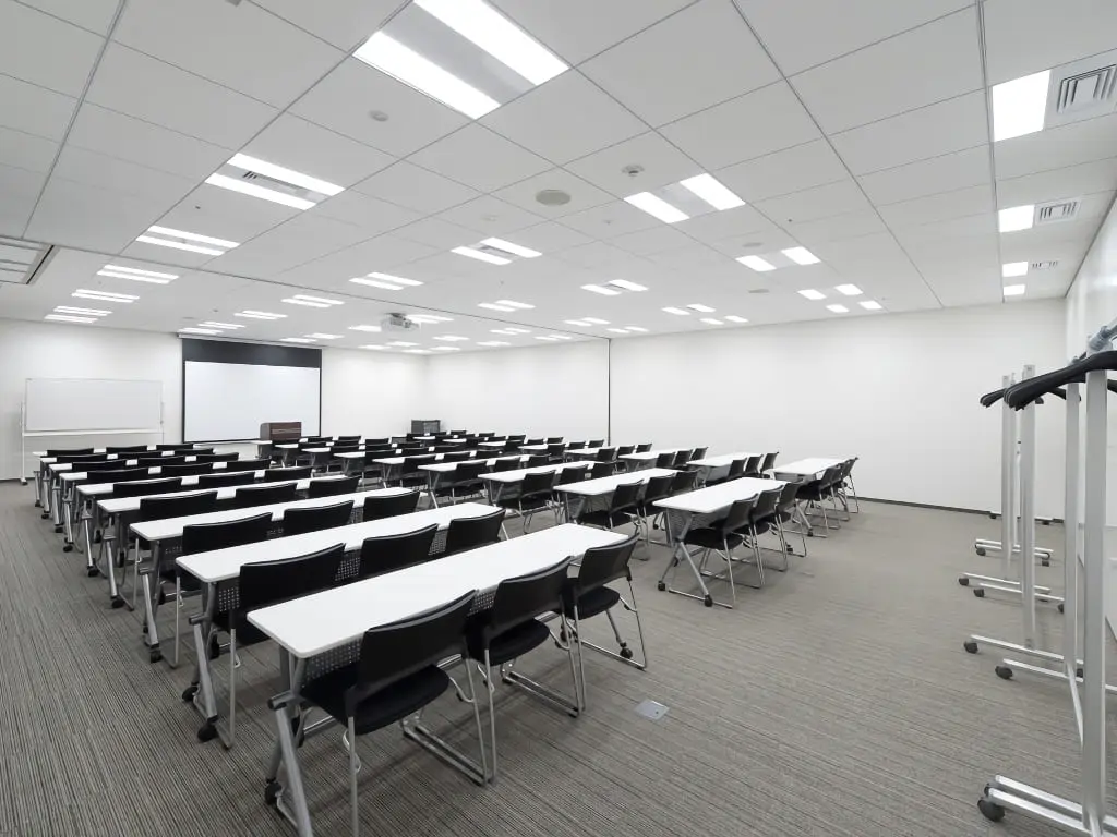 ROOM A+B:328