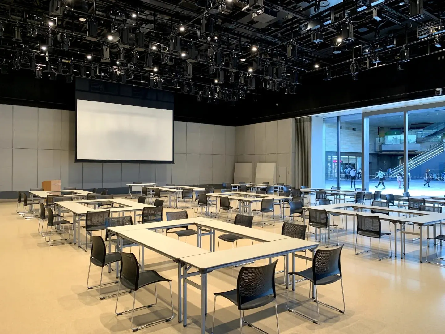 世田谷・西東京のおしゃれな貸し会議室 - 二子玉川ライズ スタジオ ＆ ホール