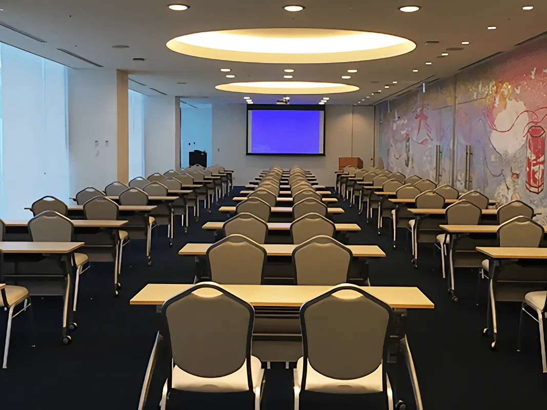 レセプションホール A+B:461