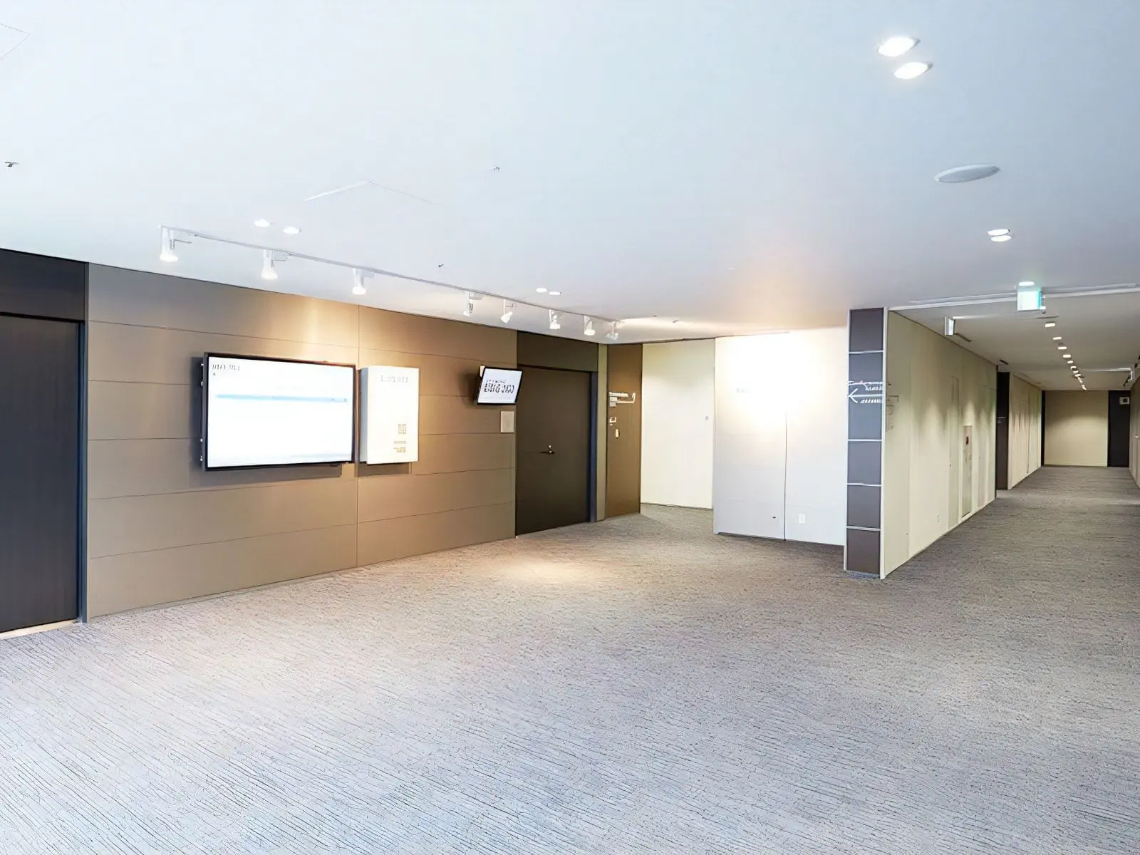 渋谷・恵比寿で人気の貸し会議室 - EBiS303｜カンファレンススペース