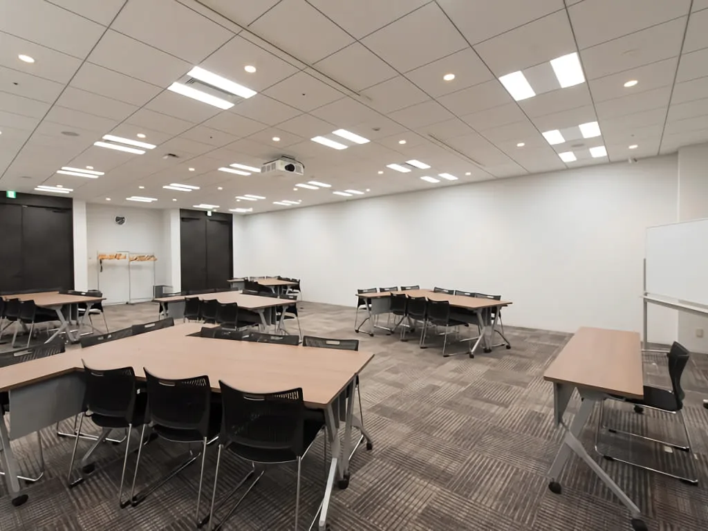 ROOM J:25