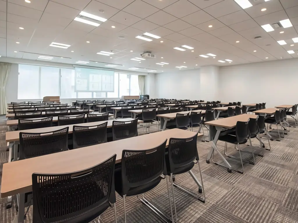 26 ROOM K