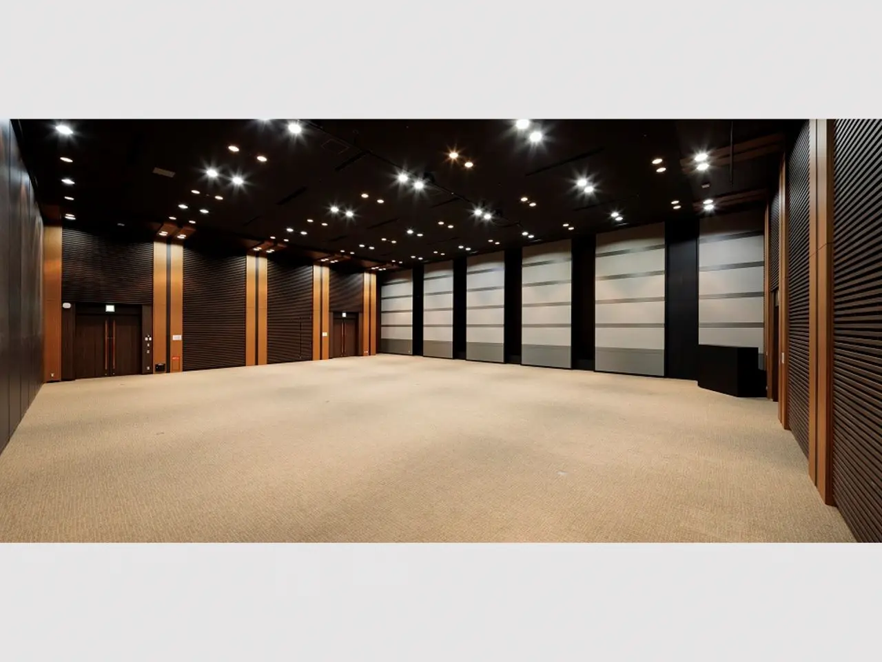 654 HALL B