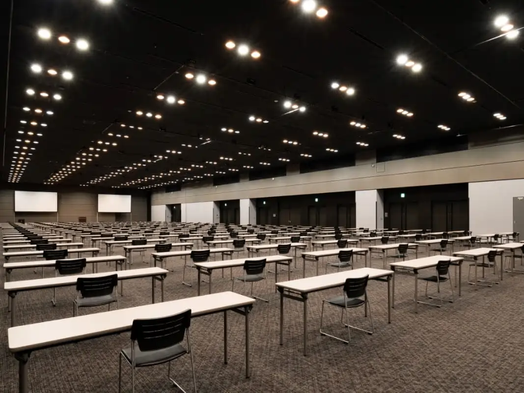 B1 HALL:693