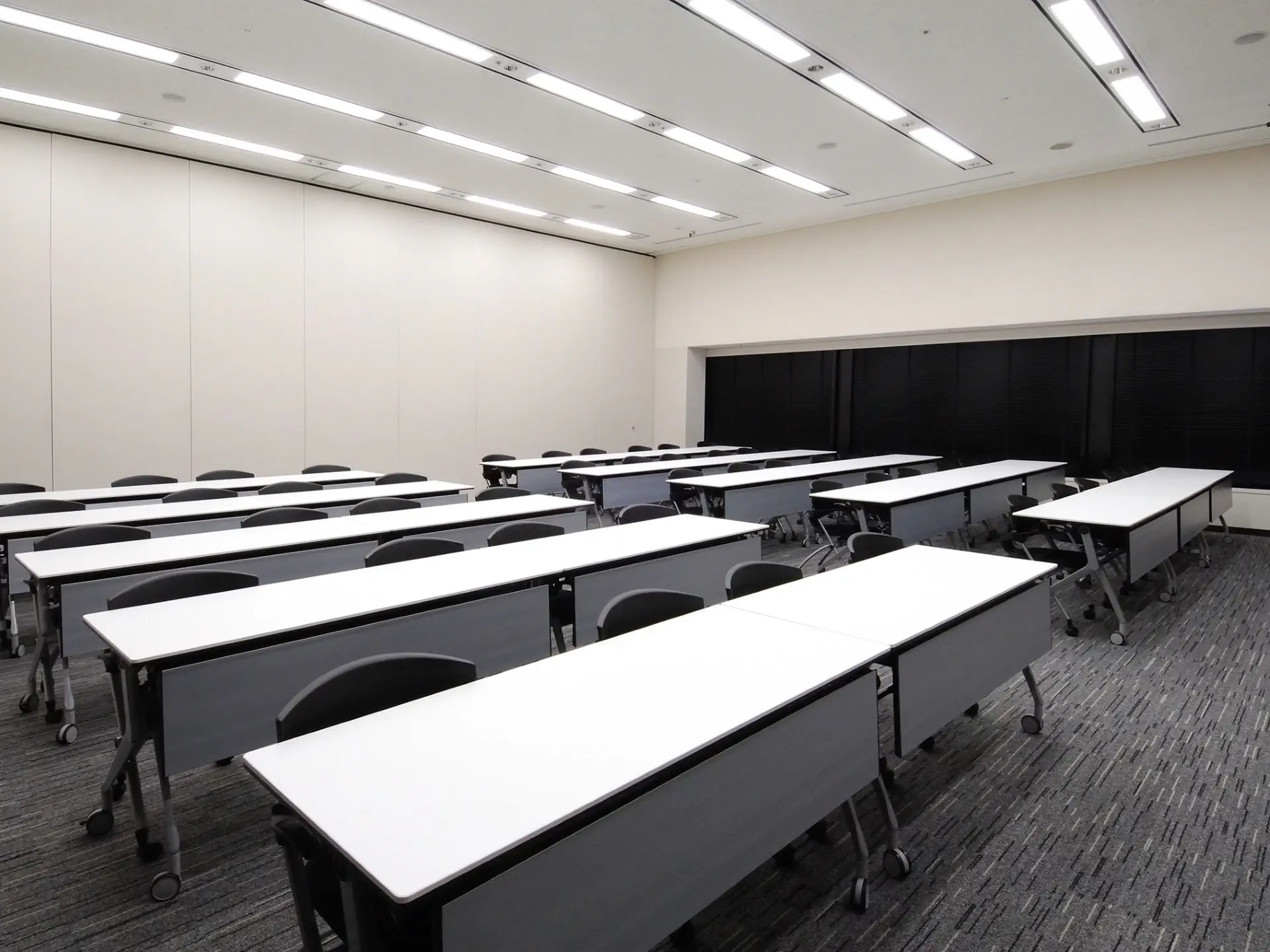 新宿・池袋のおしゃれな貸し会議室 - ＮＳスカイカンファレンス