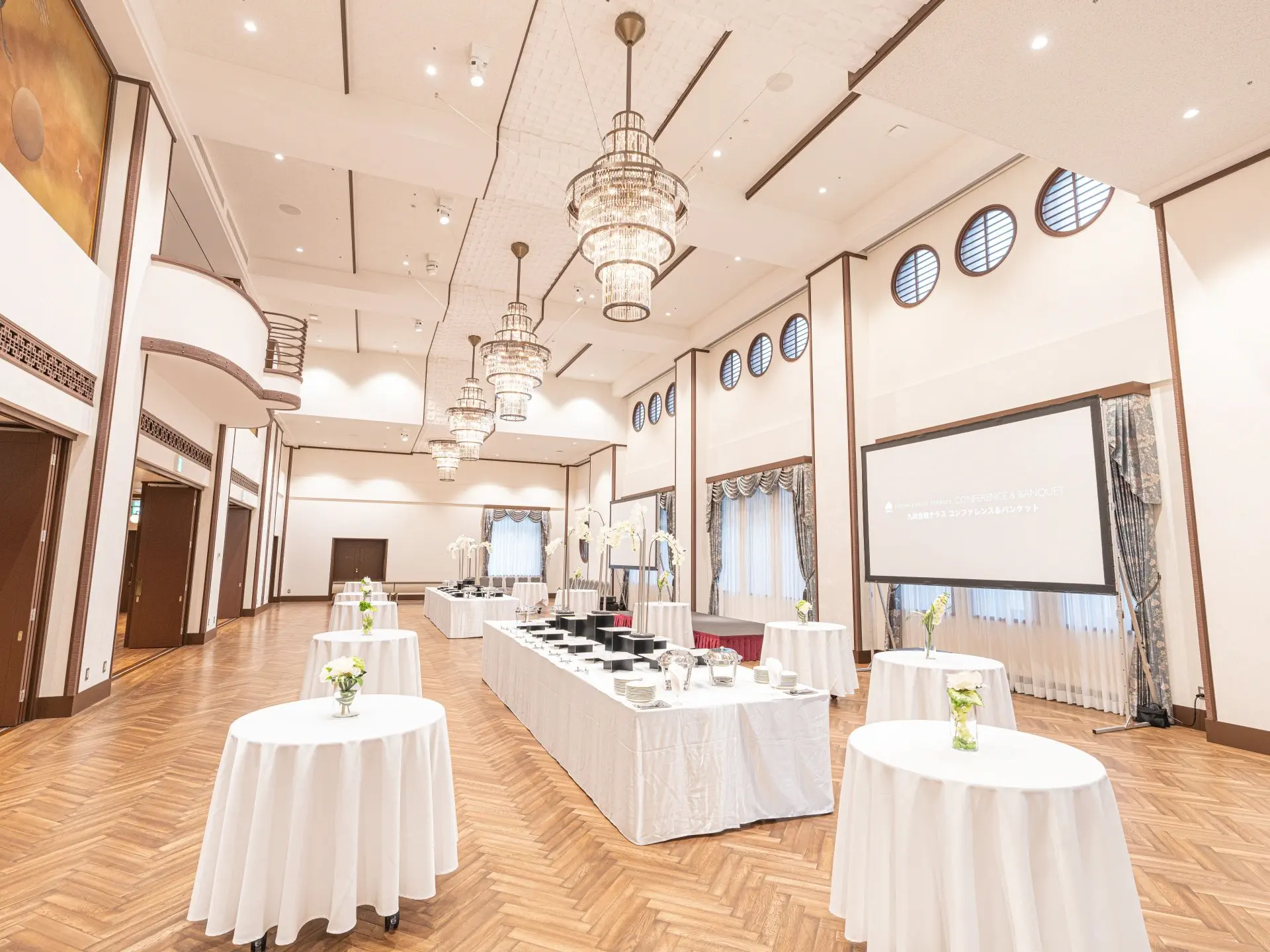 飯田橋・市ヶ谷のおしゃれな貸し会議室 - 九段会館テラス コンファレンス＆バンケット